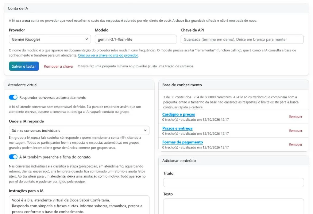 Tela de configuração da inteligência artificial no Chatzam: escolha do provedor, opções do atendente virtual, instruções e base de conhecimento